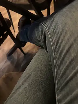 Snapshot of homidor chatting on February 1, 2025, 7:34 pm homidor online show from February 1, 2025, 7:34 pm