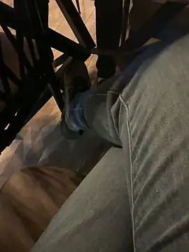 Snapshot of homidor chatting on February 2, 2025, 5:37 pm homidor online show from February 2, 2025, 5:37 pm