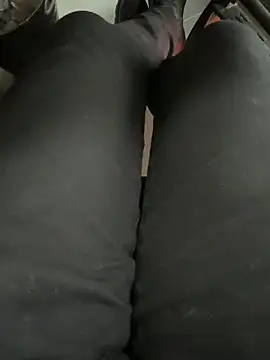 Snapshot of homidor chatting on February 12, 2025, 2:21 pm homidor online show from February 12, 2025, 2:21 pm