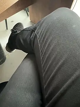 Snapshot of homidor chatting on March 21, 2025, 2:18 pm homidor online show from March 21, 2025, 2:18 pm