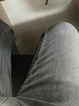 Snapshot of homidor chatting on October 21, 2025, 2:18 pm homidor online show from October 21, 2025, 2:18 pm