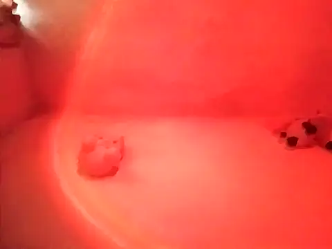 CORALINE GREYM online show from December 5, 2025, 7:32 pm