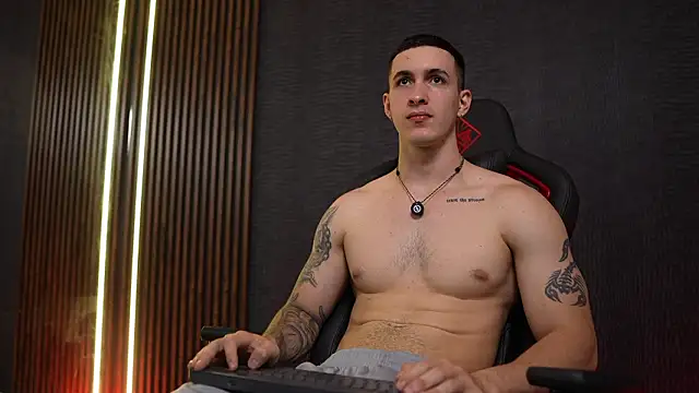 JacksonOlsenn online show from February 23, 2026, 8:50 pm