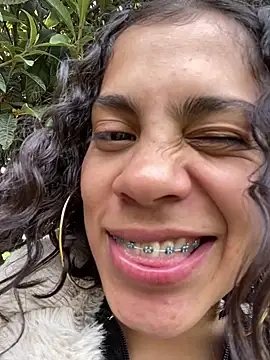 NINA 18 YEARS online show from February 5, 2026, 8:57 pm