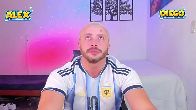 AlexJaz11 online show from May 9, 2026, 11:15 am