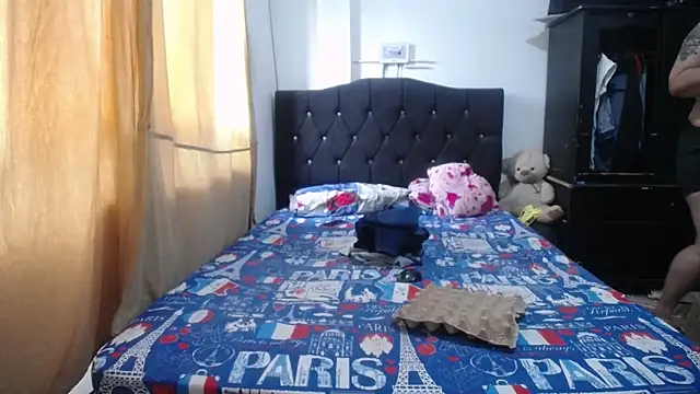 Snapshot of merryymaturee_ chatting on November 6, 2025, 12:28 pm merryymaturee online show from November 6, 2025, 12:28 pm