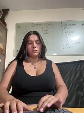 Catherine summer1 online show from January 9, 2025, 4:08 am