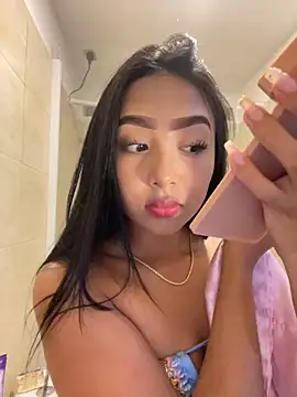 Snapshot of SOPHIACANDY19_ chatting on November 6, 2025, 11:59 pm SOPHIACANDY19 online show from November 6, 2025, 11:59 pm