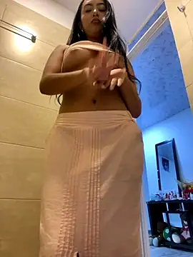 Snapshot of SOPHIACANDY19_ chatting on November 9, 2025, 9:46 pm SOPHIACANDY19 online show from November 9, 2025, 9:46 pm