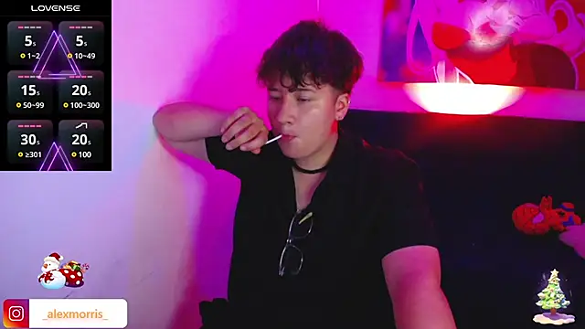 Snapshot of _AlexMorris chatting on December 18, 2024, 7:15 am AlexMorris online show from December 18, 2024, 7:15 am