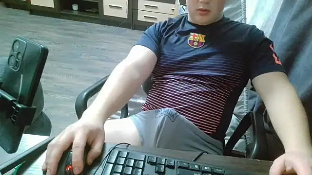 Snapshot of gamblingbum chatting on March 17, 2026, 4:32 pm gamblingbum online show from March 17, 2026, 4:32 pm