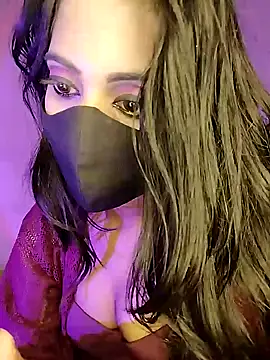 Snapshot of Sexy_eye-19 chatting on December 4, 2024, 11:41 am Sexy eye-19 online show from December 4, 2024, 11:41 am