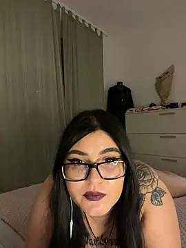 Snapshot of alexaandreea99 chatting on December 16, 2024, 10:03 pm alexaandreea99 online show from December 16, 2024, 10:03 pm