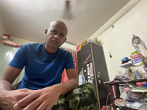 SammyChocolateIndian online show from March 4, 2025, 9:51 am