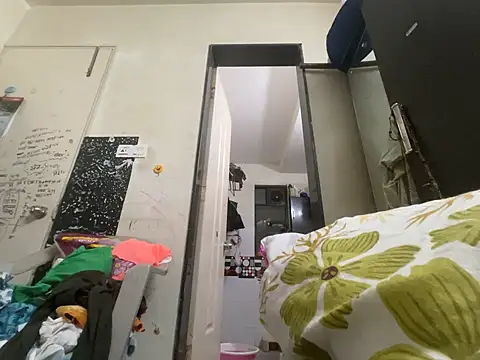 SammyChocolateIndian online show from October 17, 2025, 1:25 pm