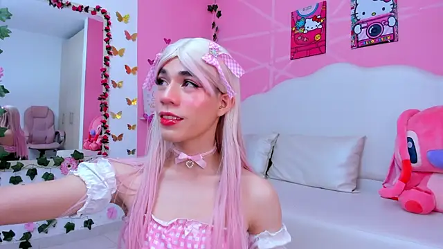 DaripQueen online show from March 18, 2025, 1:42 pm