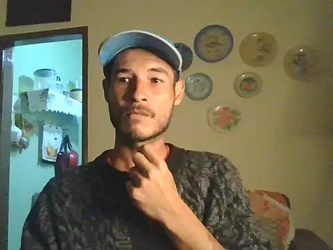 Snapshot of gilsnsudb234 chatting on October 22, 2025, 12:33 am gilsnsudb234 online show from October 22, 2025, 12:33 am