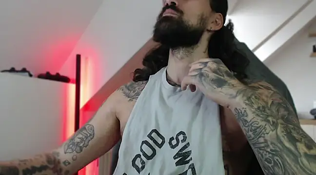 Snapshot of MateoHunk chatting on December 3, 2024, 11:44 am MateoHunk online show from December 3, 2024, 11:44 am