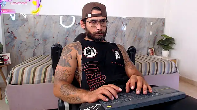 hanz col online show from May 4, 2026, 4:47 pm