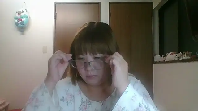 SAKU-RA-chan online show from October 23, 2025, 12:04 pm