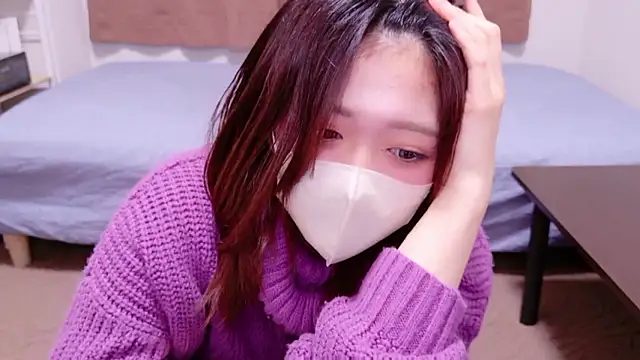 Snapshot of Miss-KrenJr chatting on November 25, 2025, 5:35 pm Miss-KrenJr online show from November 25, 2025, 5:35 pm