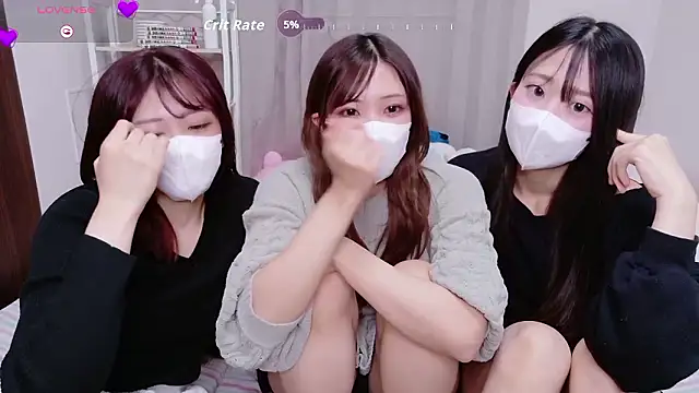 Snapshot of Miss-KrenJr chatting on December 4, 2025, 11:52 am Miss-KrenJr online show from December 4, 2025, 11:52 am