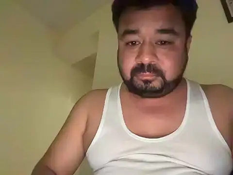 coolboy6566 online show from December 4, 2025, 7:11 pm