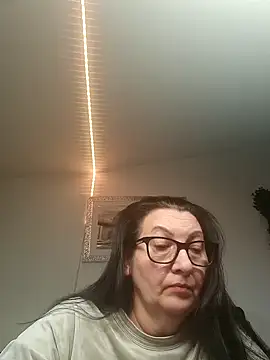 Snapshot of Genoveva73sexy chatting on December 18, 2024, 1:45 pm Genoveva73sexy online show from December 18, 2024, 1:45 pm