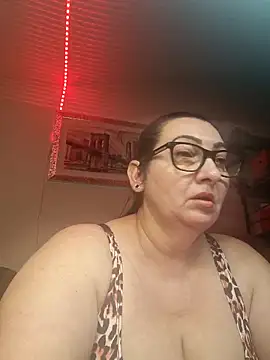 Snapshot of Genoveva73sexy chatting on March 10, 2025, 6:27 am Genoveva73sexy online show from March 10, 2025, 6:27 am