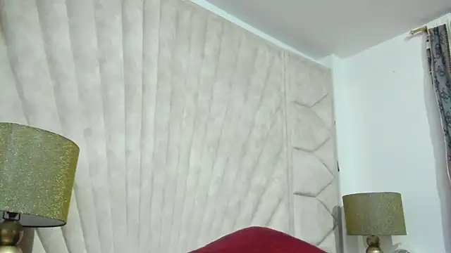 Jade squirtt online show from November 11, 2025, 10:15 am