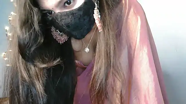 Snapshot of Reena_Singh53 chatting on November 10, 2025, 12:04 pm Reena Singh53 online show from November 10, 2025, 12:04 pm