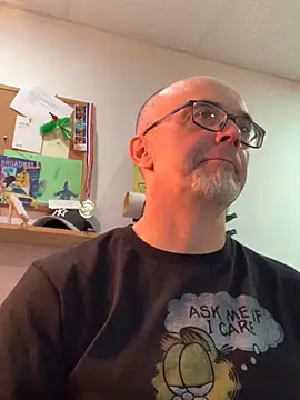 MaxVain online show from December 2, 2024, 8:00 pm