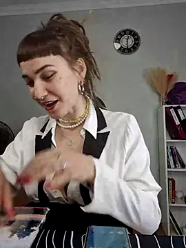 FoxRineHelen online show from February 17, 2025, 3:09 pm