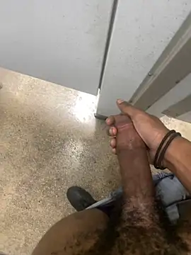 Snapshot of zeekBbc chatting on December 11, 2024, 8:07 pm zeekBbc online show from December 11, 2024, 8:07 pm