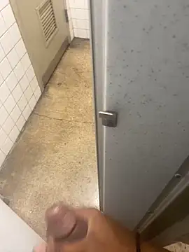 Snapshot of zeekBbc chatting on March 13, 2025, 7:17 pm zeekBbc online show from March 13, 2025, 7:17 pm