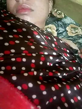 Hotty-queen online show from October 9, 2025, 1:47 am