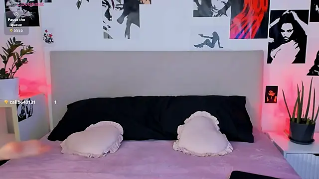 Snapshot of Lisa_Moones chatting on October 30, 2025, 6:30 pm Lisa Moones online show from October 30, 2025, 6:30 pm