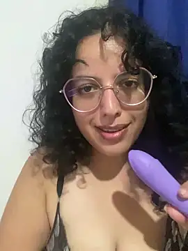 Snapshot of babyluna939 chatting on March 8, 2025, 4:23 am babyluna939 online show from March 8, 2025, 4:23 am