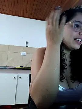 Snapshot of babyluna939 chatting on January 8, 2026, 3:03 pm babyluna939 online show from January 8, 2026, 3:03 pm