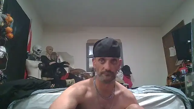 Snapshot of slinginbigD chatting on July 15, 2026, 1:27 pm slinginbigD online show from July 15, 2026, 1:27 pm