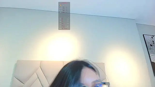 Isis Osman online show from April 10, 2026, 7:29 pm