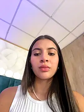 AnitaKariri online show from September 17, 2025, 8:49 am