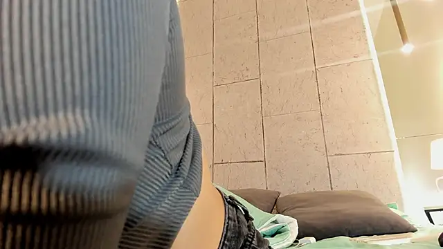 anastasia jhons online show from October 29, 2025, 3:20 am