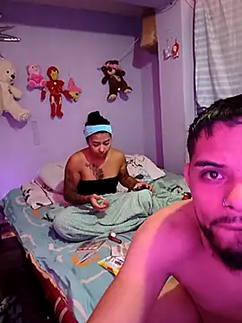 MelissaAndZeuss online show from April 22, 2026, 2:07 pm