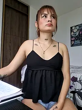 Snapshot of Black_Baccara chatting on February 27, 2025, 10:42 pm Black Baccara online show from February 27, 2025, 10:42 pm