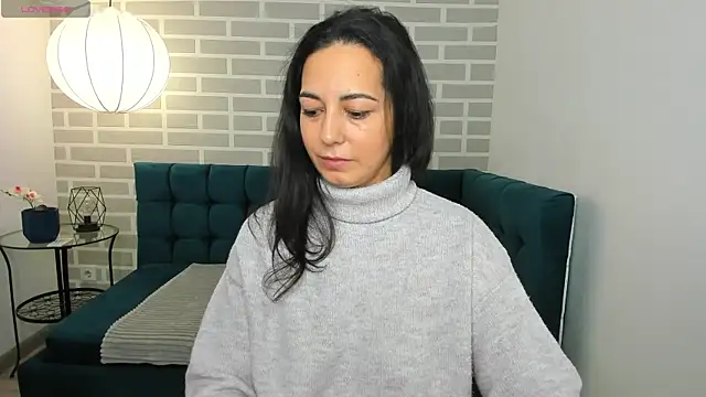 Linda Insatiable online show from November 11, 2025, 1:27 am