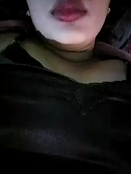 Miss-Siyaa online show from December 18, 2024, 6:03 pm