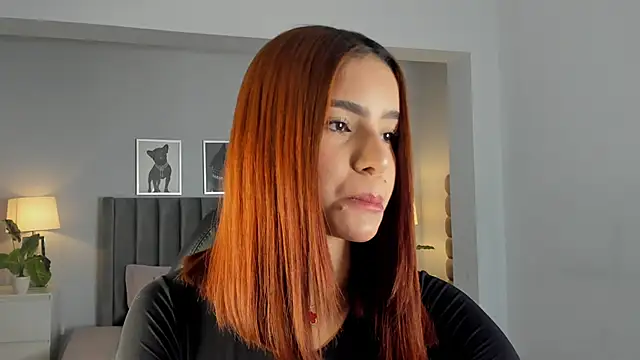 Madie  collins online show from November 20, 2025, 11:32 am