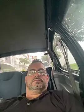 party2025 online show from March 19, 2025, 8:32 pm