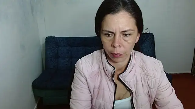 Snapshot of Marilyn_xxxx chatting on September 23, 2025, 7:17 pm Marilyn xxxx online show from September 23, 2025, 7:17 pm